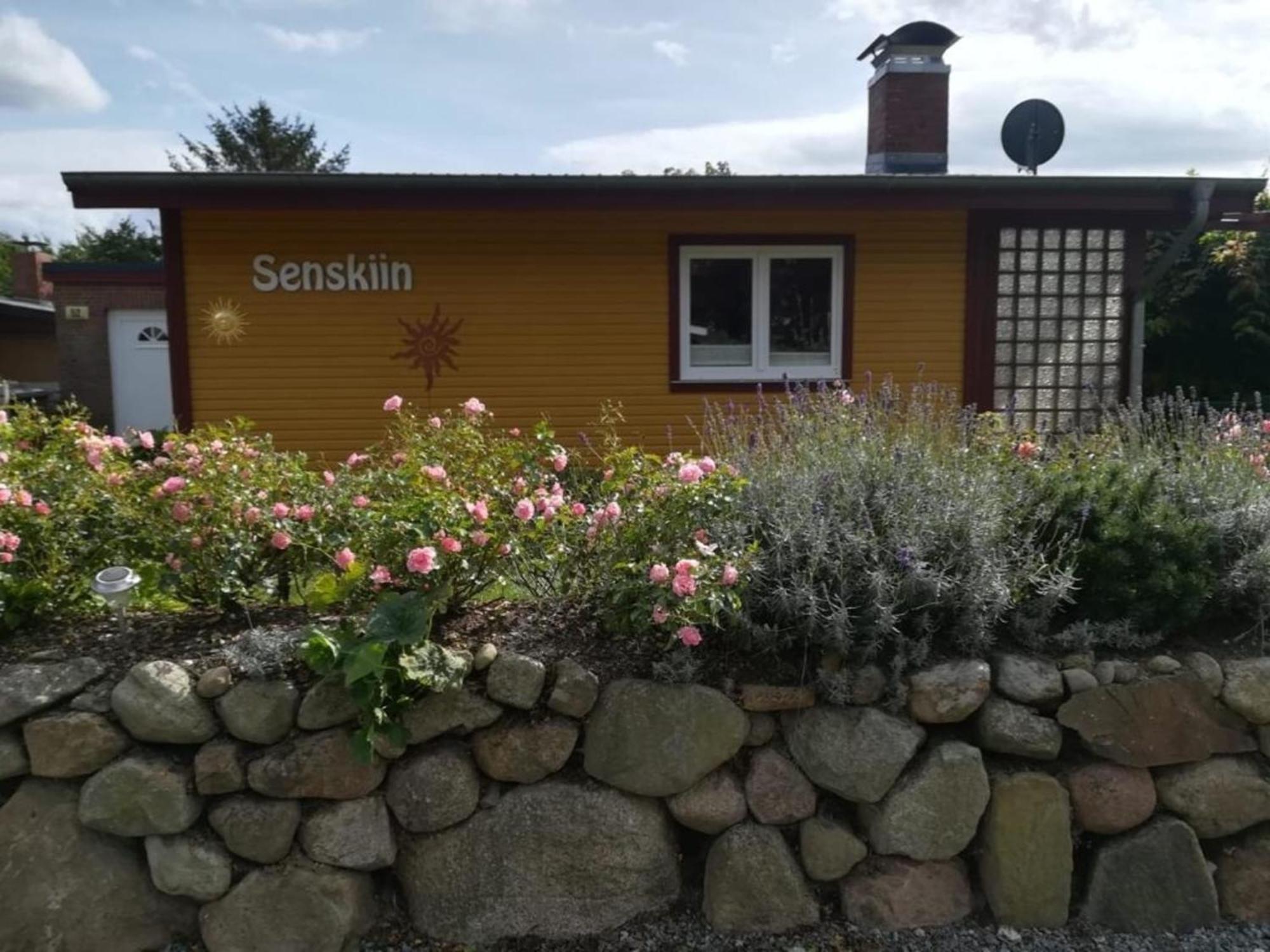 Senskiin Bunsdorf Buitenkant foto